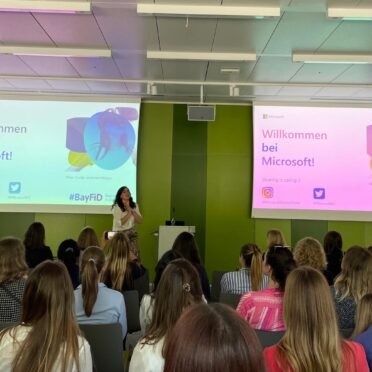 Die BayFiD Talente zu Besuch im Münchner Office von Microsoft
