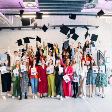 Impressionen von der Abschlussveranstaltung des dritten BayFiD Jahrgangs