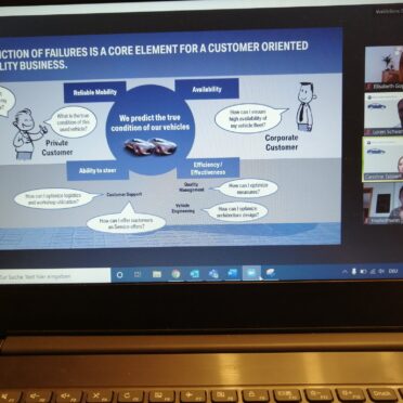 Laptop-Bildschirm mit Präsentationsfolie mit dem Titel "Prediction of Failures is a Core Element for a Customer oriented Mobility Business."