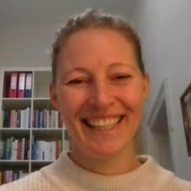 BayFiD Workshop: Sichtbarkeit & Growth Mindset. Screenshot mit dem Portrait einer Teilnehmerin