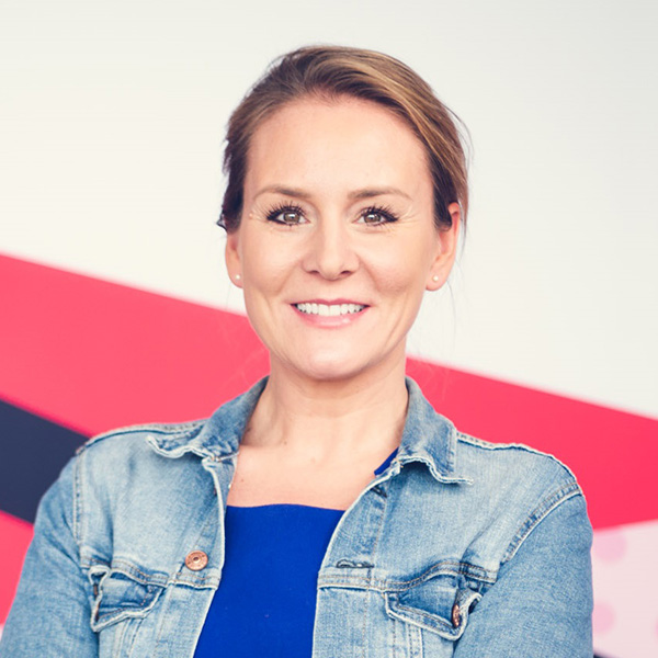 Portraitfoto von Stefanie Valdes-Scott