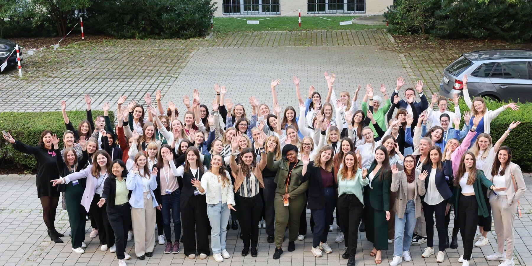 Gruppenfoto des 6. BayFiD Jahrgangs