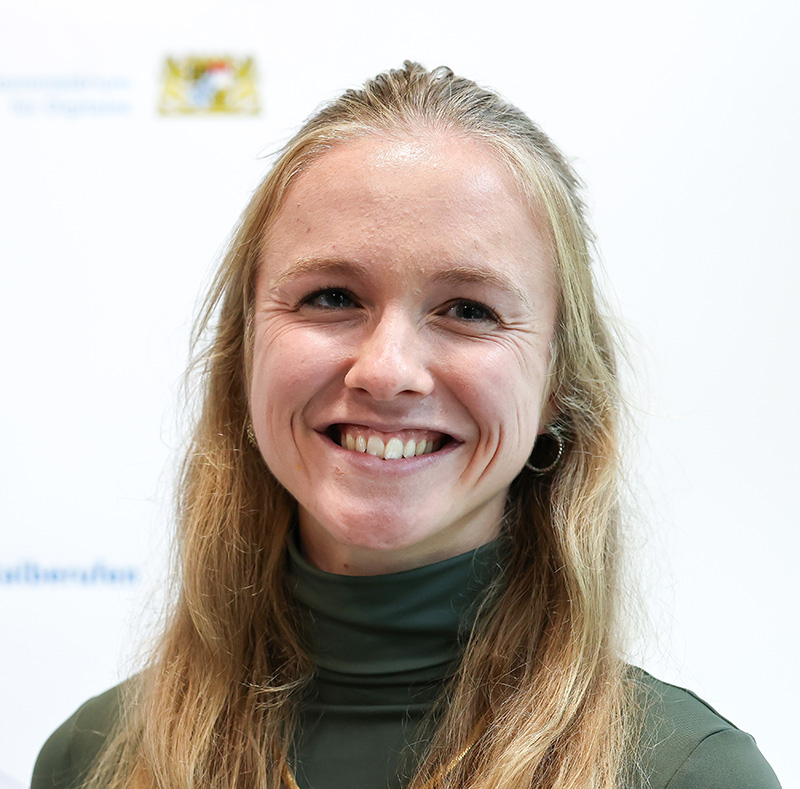 Portraitfoto von Nadja Sauter